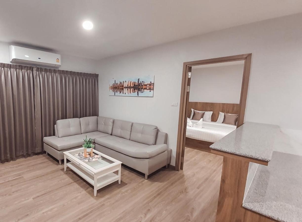 Nakara Hotel, Ubon Ratchathani Extérieur photo