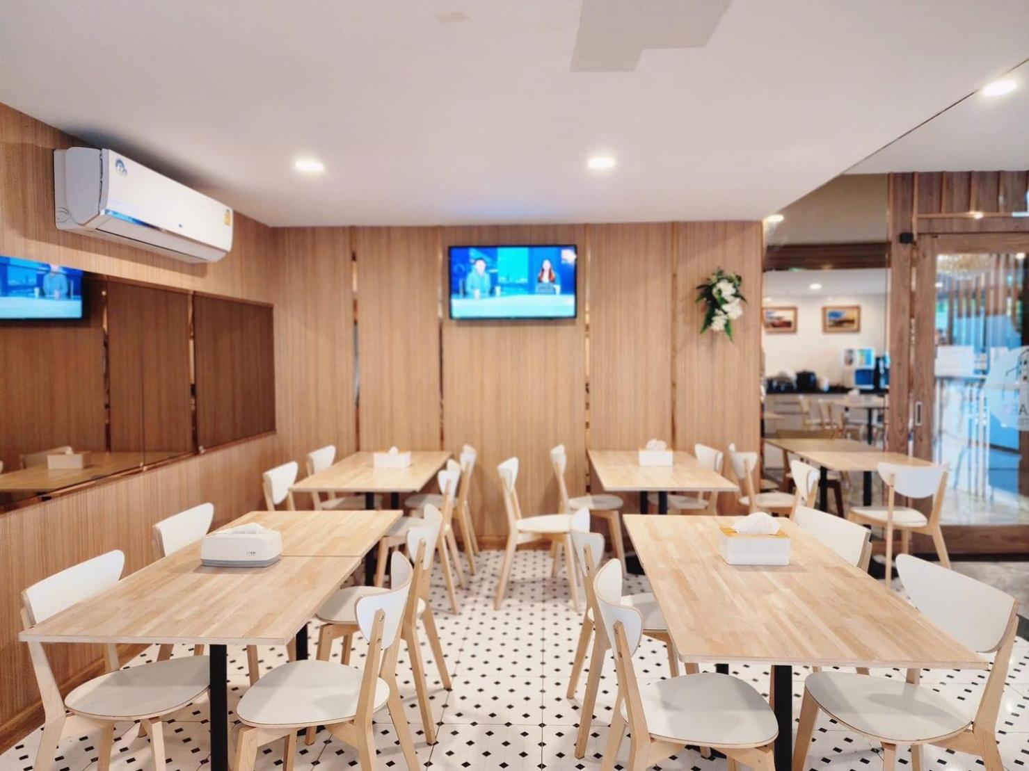 Nakara Hotel, Ubon Ratchathani Extérieur photo